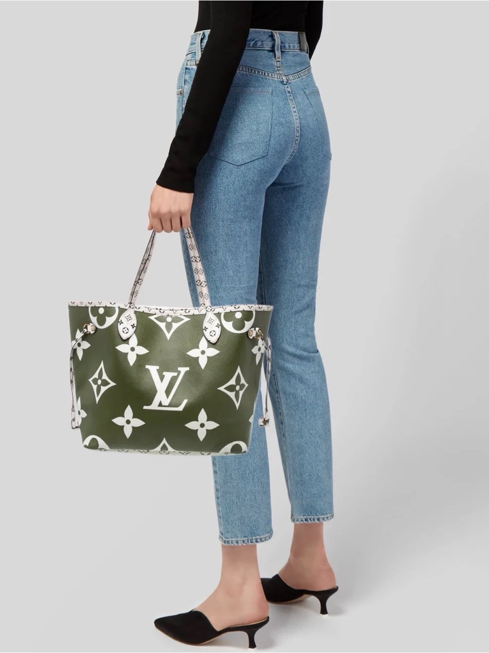 Louis Vuitton Olive Green and White Monogram Large Tote with White Pouch - Picture 6 of 15